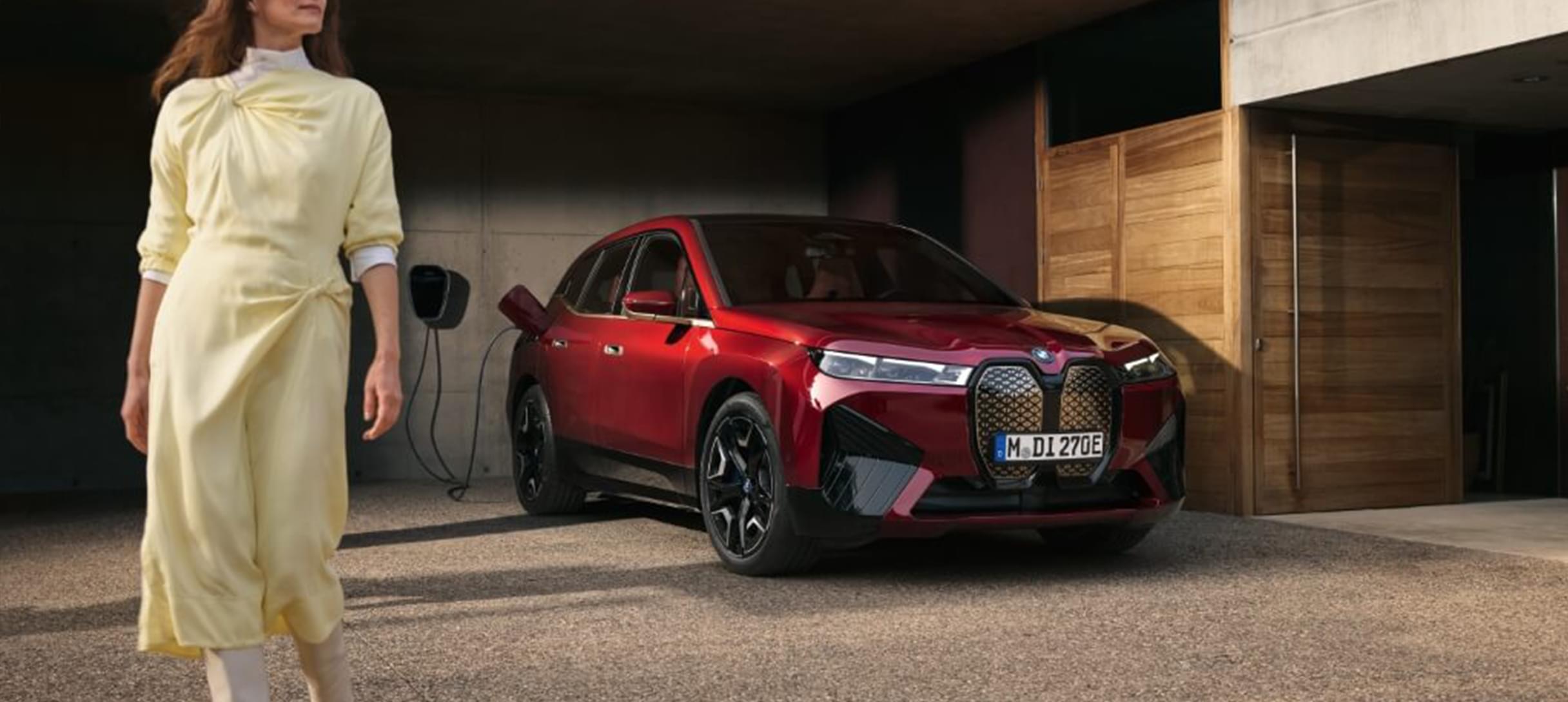 BMW iX